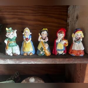 Ceramic Fairy Tale Figurine Set - Multicolor